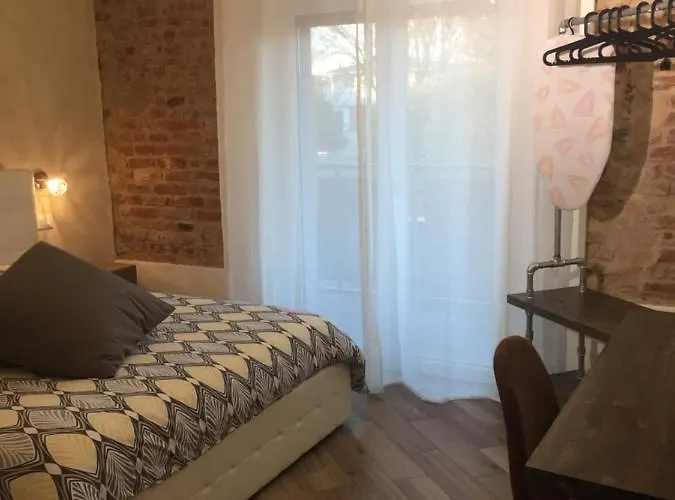 Mazzini 33 Hotel apartamentowy 4*